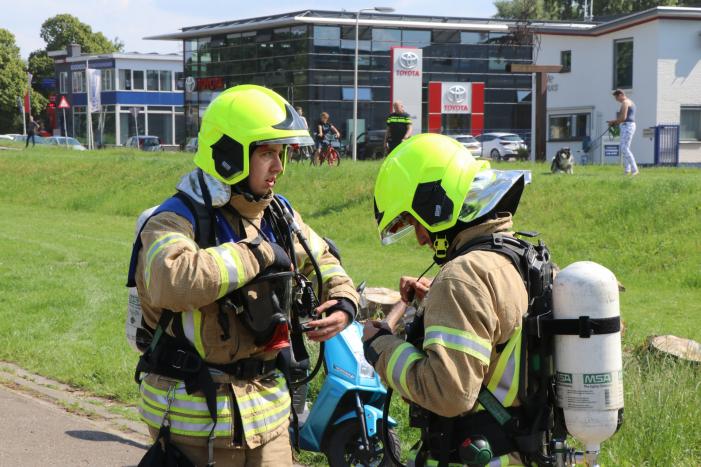 Gewonden bij brand in keuken van woning