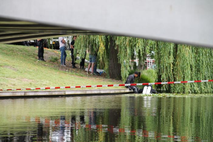 Lichaam aangetroffen in sloot