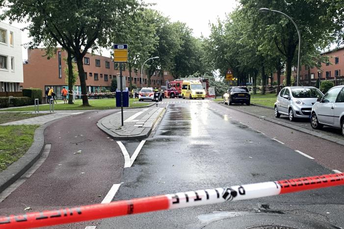 Vrouw overleden door omgevallen boom