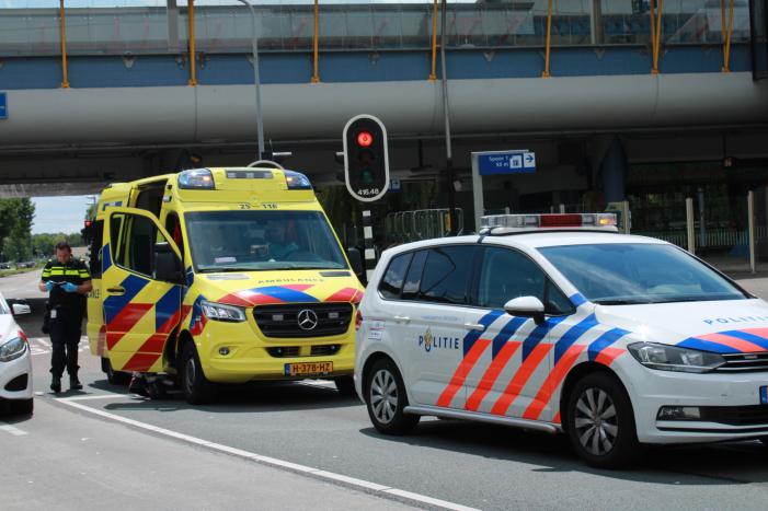Gewonde bij steekincident NS-station Almere Parkwijk