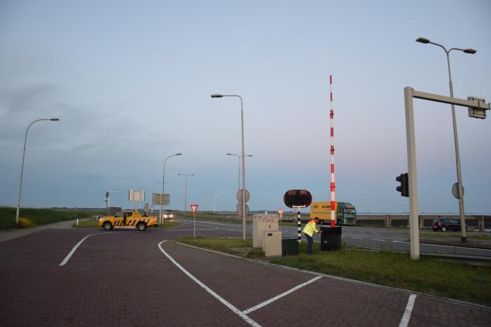 Zeelandbrug afgesloten door zoekactie naar vermist persoon