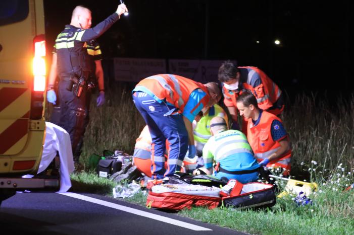 Voetganger zwaargewond tijdens oversteken