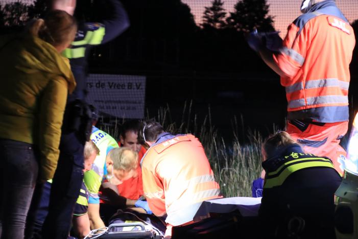 Voetganger zwaargewond tijdens oversteken