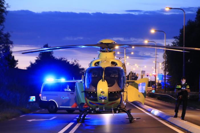 Voetganger zwaargewond tijdens oversteken