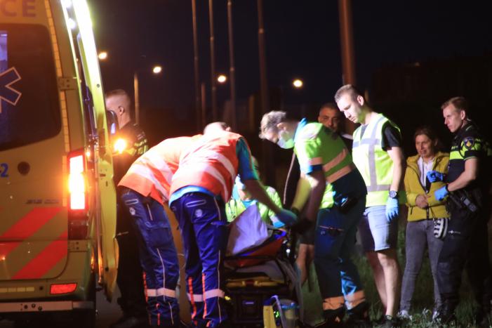 Voetganger zwaargewond tijdens oversteken