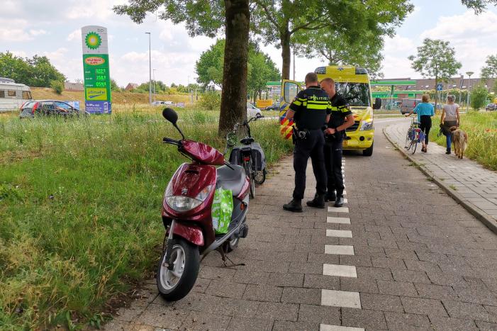 Fietsster gewond na inhaalmanoeuvre