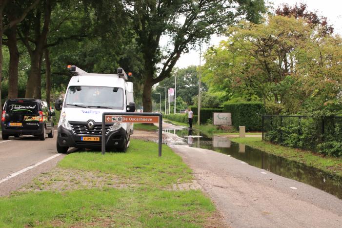 Gevaarlijke situatie door waterleidingbreuk