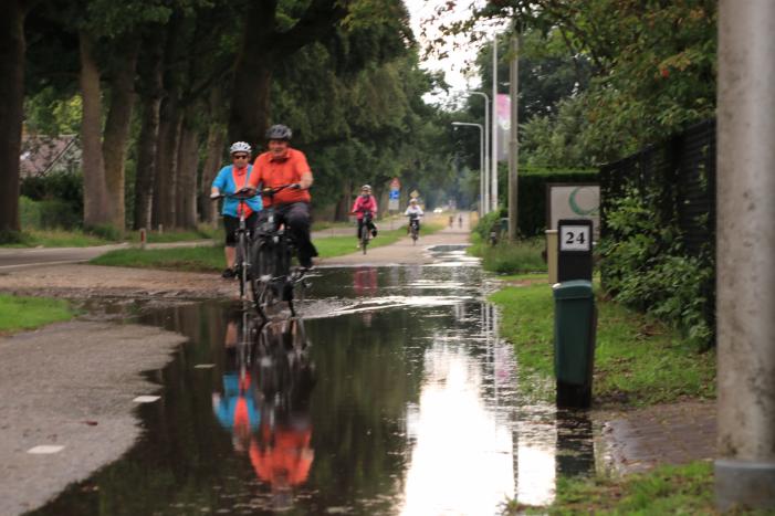 Gevaarlijke situatie door waterleidingbreuk