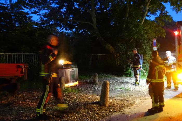 Container in brand gestoken