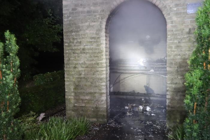 Kapel volledig uitgebrand