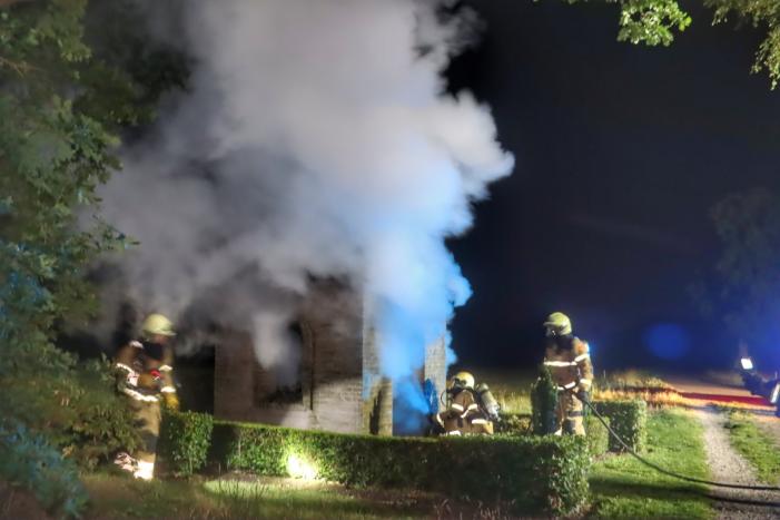 Kapel volledig uitgebrand