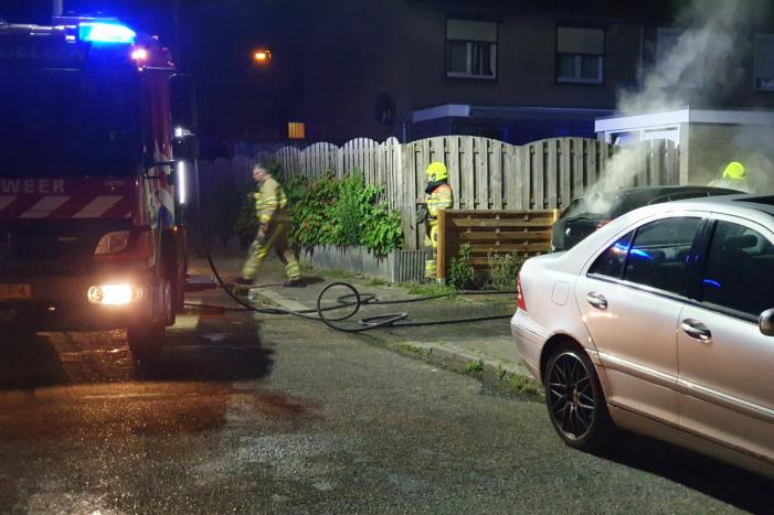 Auto verwoest door brand