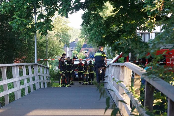 Overleden persoon aangetroffen in het water