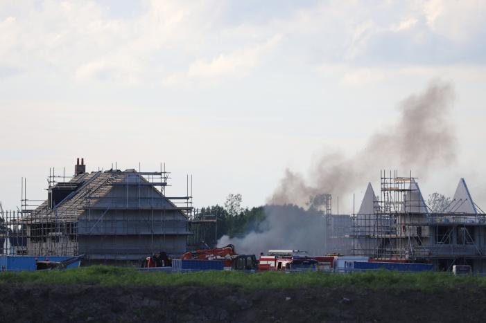 Enorme knal na brand op bouwplaats