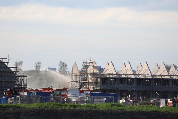 Enorme knal na brand op bouwplaats