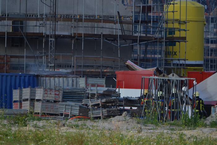 Enorme knal na brand op bouwplaats