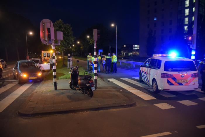 Persoon gewond na aanrijding met motor