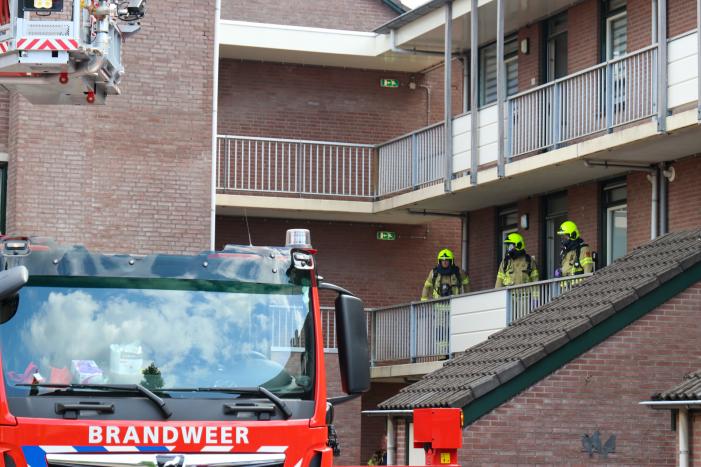 Brandweer haalt patiënt naar beneden vanwege werkzaamheden lift