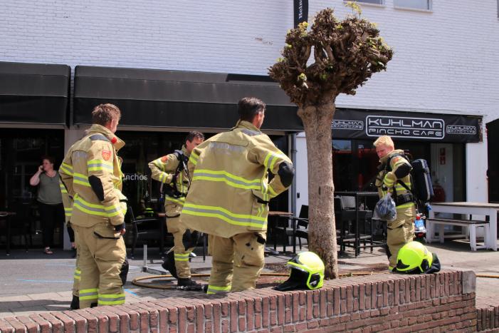 Boom op terras van Pincho-Café Kuhlman vliegt in brand