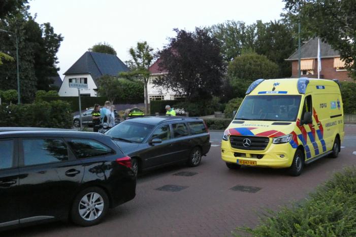 Scooterrijder gewond door aanrijding met auto
