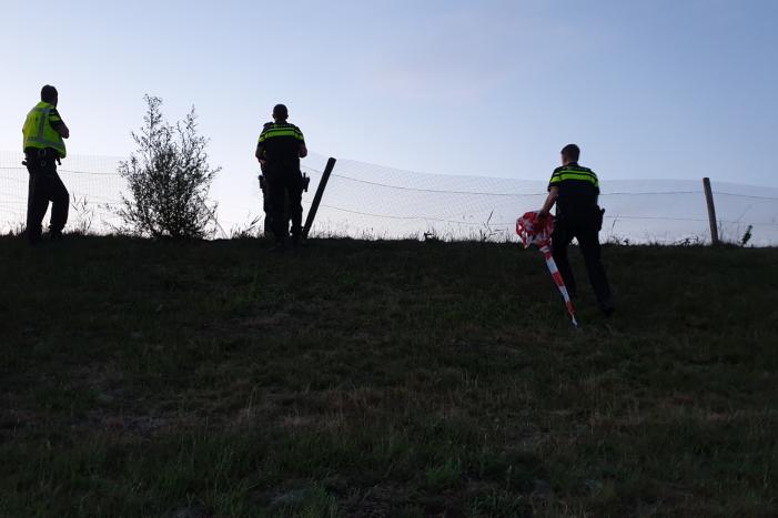 Weg dicht na losgebroken paarden