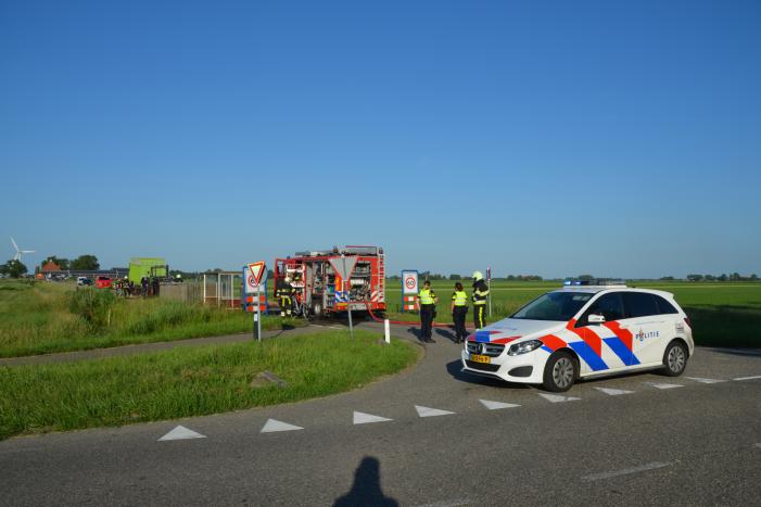 Trekker brandt uit tijdens hooibouw