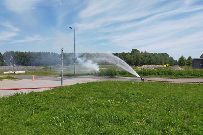 Ondergrondse stroomkabels vliegen in brand