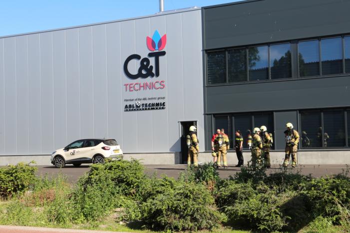 Flinke rookontwikkeling na te warm geworden oven