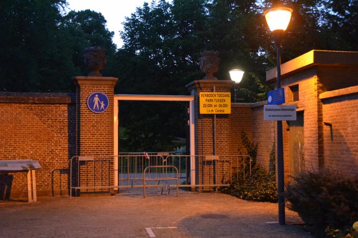 Park in avonduren afgesloten vanwege corona maatregelen