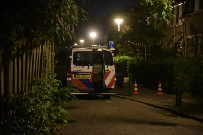 Woning beschoten, twee personen aangehouden