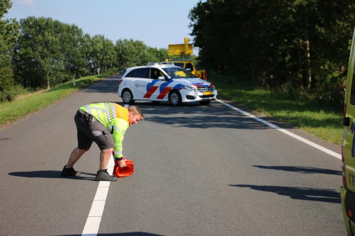 Personenauto flink beschadigd na eenzijdige aanrijding