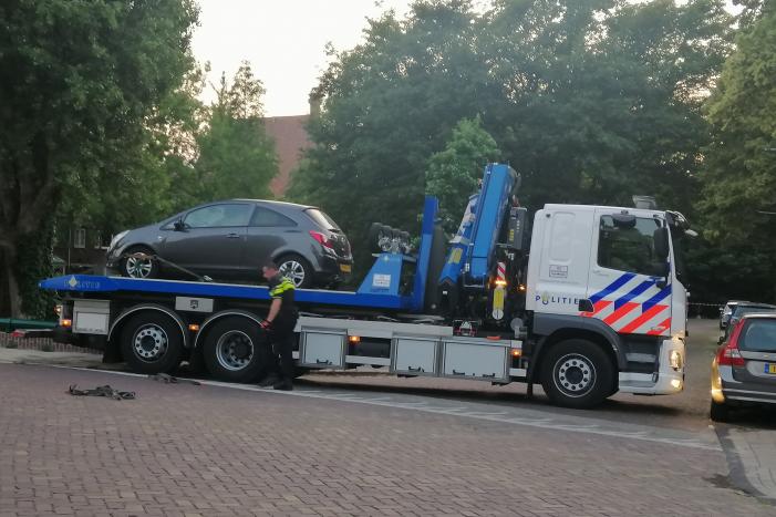 Twee personen aangehouden na achtervolging