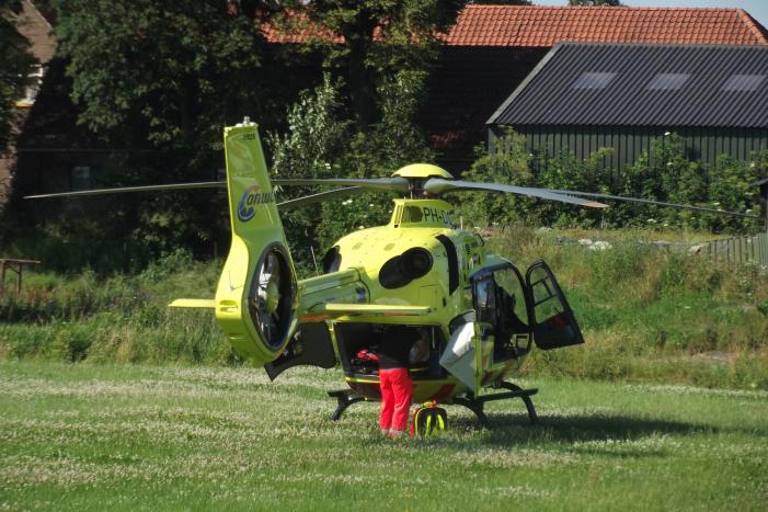 Traumahelikopter landt voor incident op boerderij