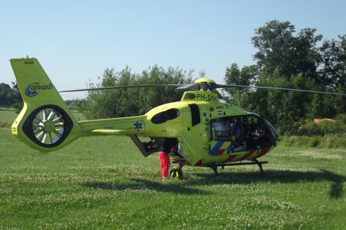 Traumahelikopter landt voor incident op boerderij