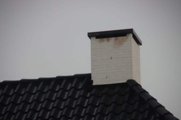 Blikseminslag in schoorsteen