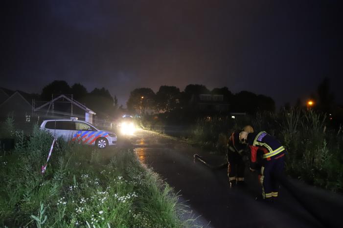 Flinke brand in woning met rietenkap