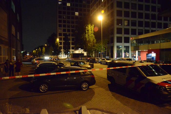 Politie onderzoekt steekpartij