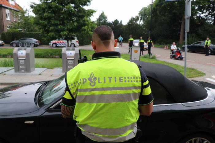 Politiecontrole op auto's en scooters