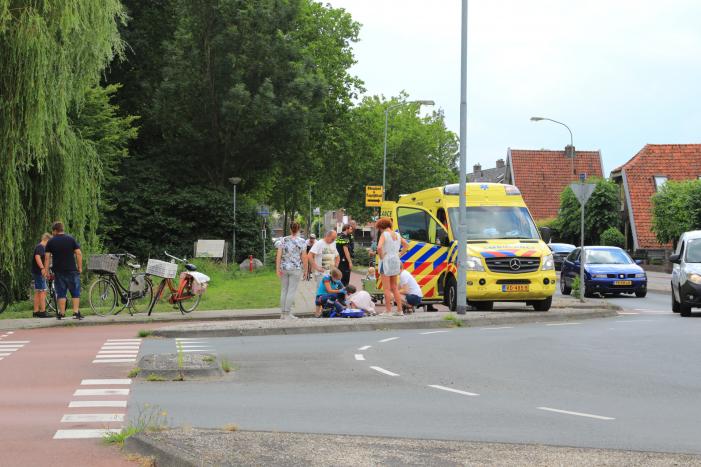 Driewieler vliegt uit de bocht