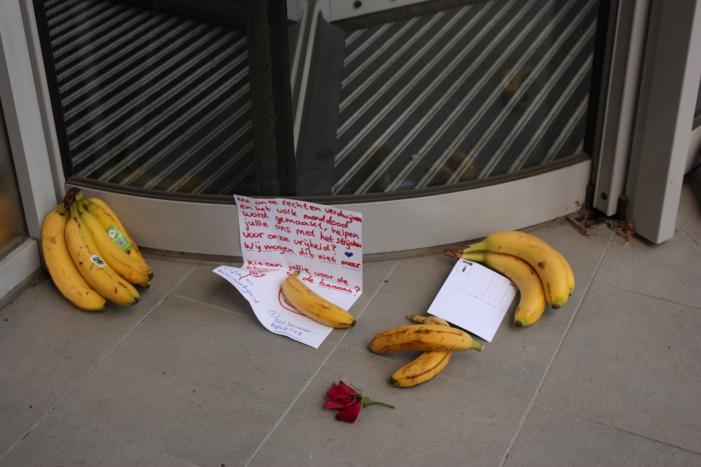 Rechtbank Amersfoort gebarricadeerd door vele bananen