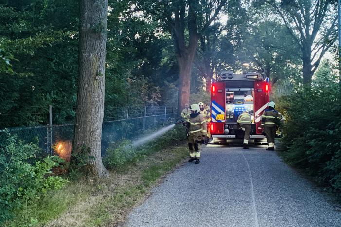 Twee branden geblust op sportpark
