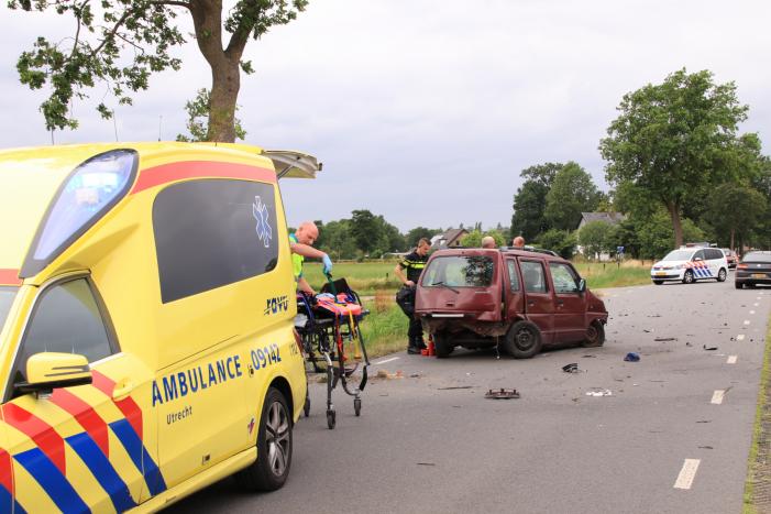 Gewonde en forse schade bij ongeval