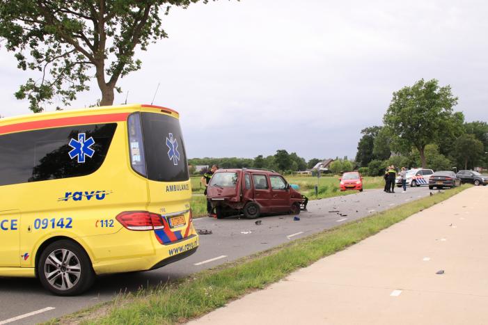 Gewonde en forse schade bij ongeval