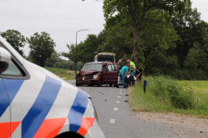 Gewonde en forse schade bij ongeval