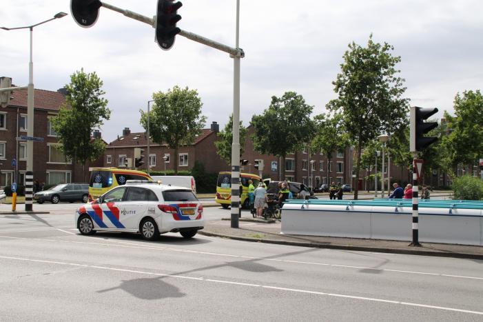Aanrijding tussen bakfiets en auto