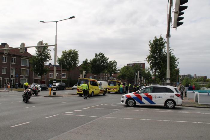 Aanrijding tussen bakfiets en auto