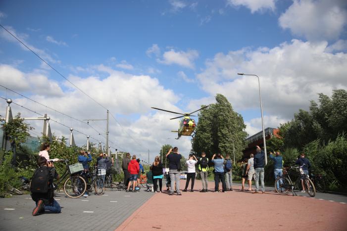Traumahelikopter ingezet voor incident in flatwoning