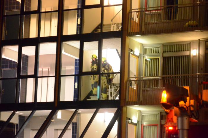 Zwaargewonde bij brand op zesde verdieping