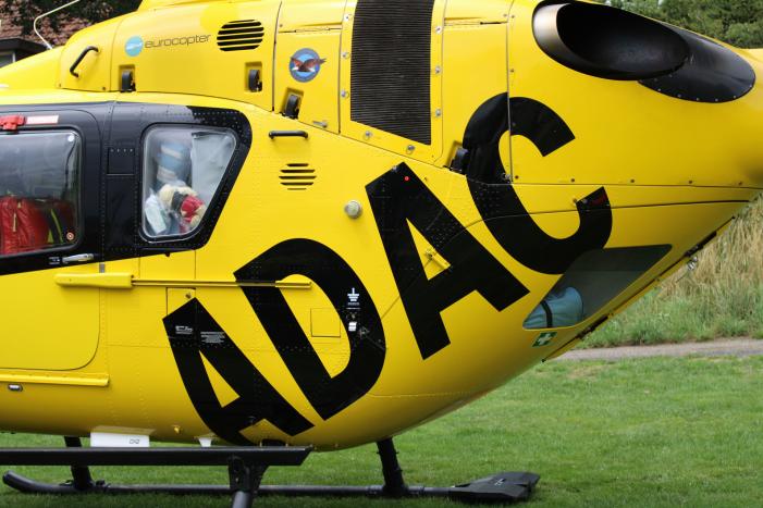 Duitse traumahelikopter landt voor ongeval