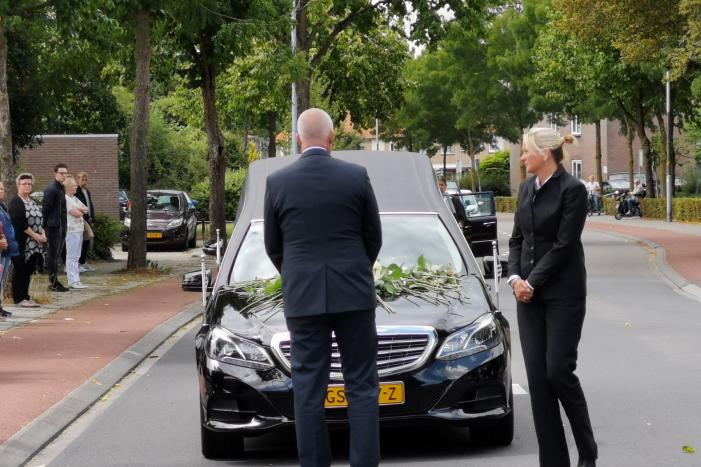 Erehaag voor overleden Shelley (22)